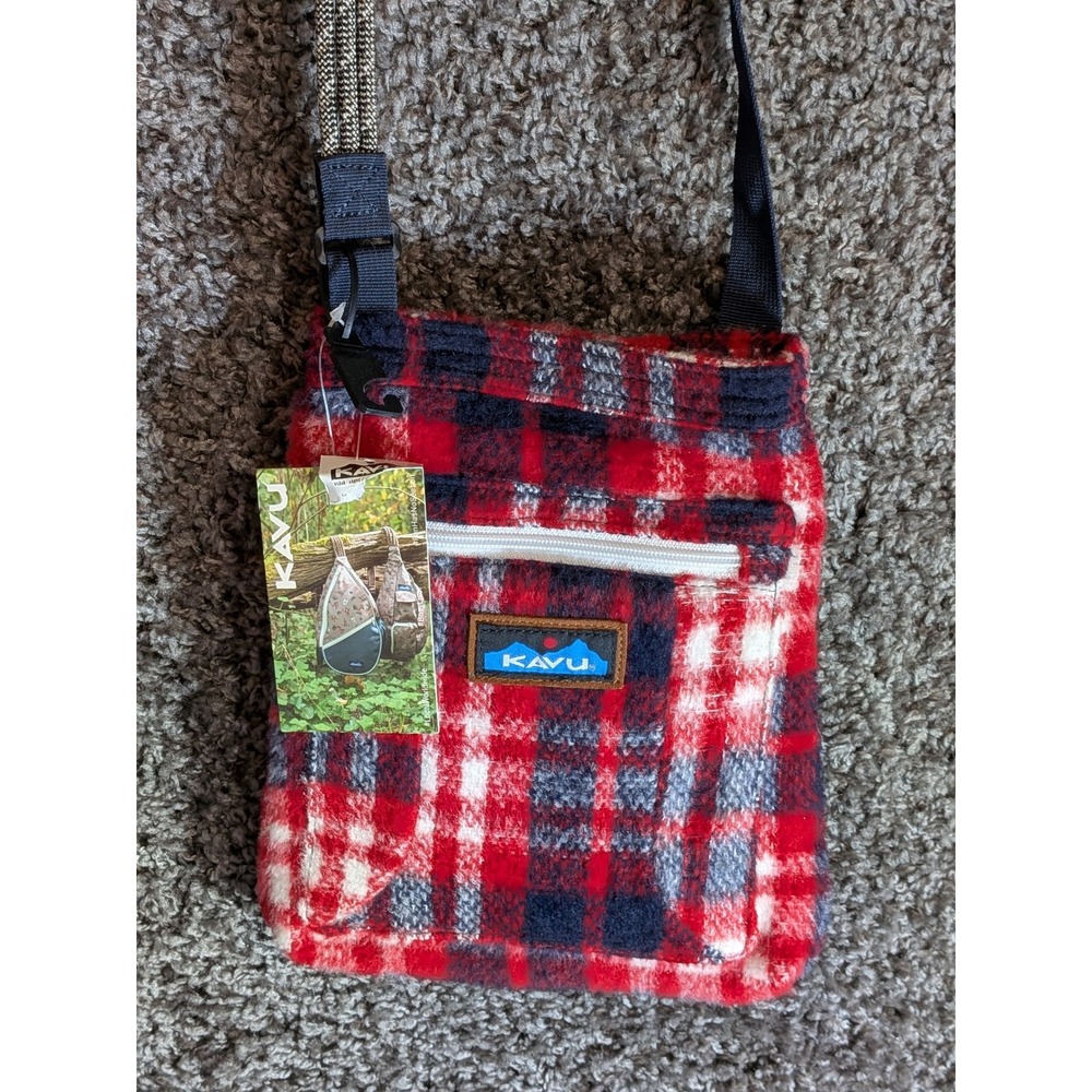 KAVU Fairbanks Crossbody Bag Unisex OS Red Plaid NWT Fleece Rope Strap Pouch